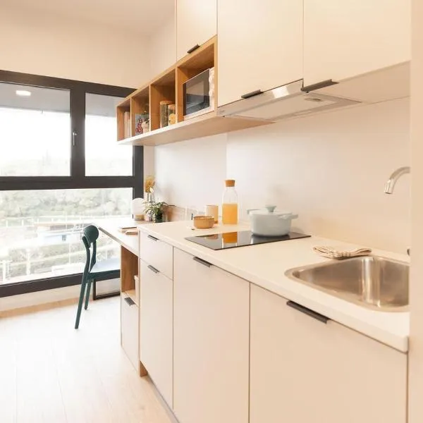 Canvas Sabadell Llac, hotel in Sabadell