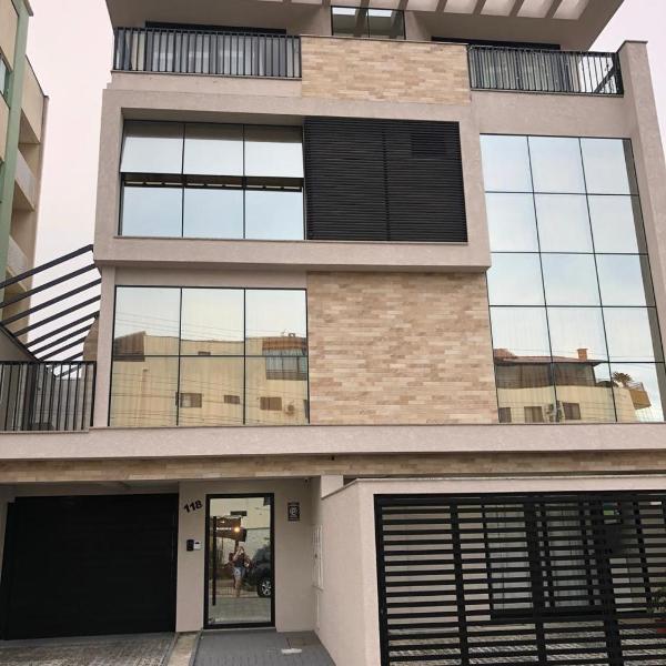 Apartamento Novo em Bombinhas pertinho do Mar