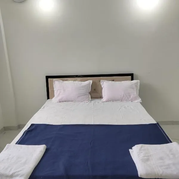 Hotel Prime Lodging-Foreign Guest Only, hotel v destinácii Aurangabad