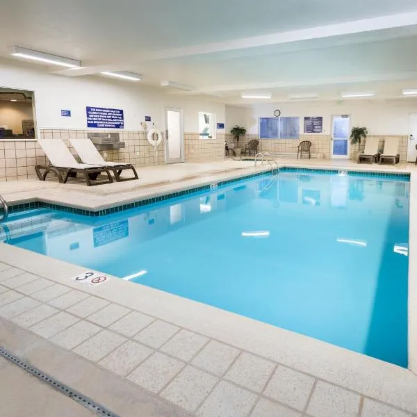 Crystal Inn Hotel & Suites - Great Falls, Hotel in Great Falls