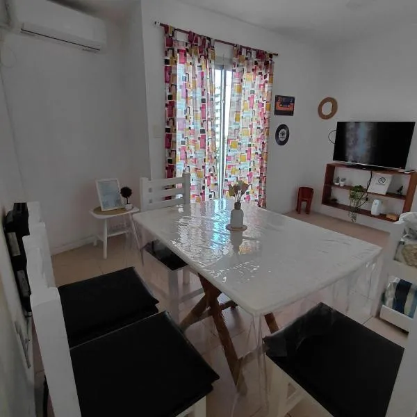 departamento temporal 38 y 13 con cochera para AUTO, hotel di La Plata