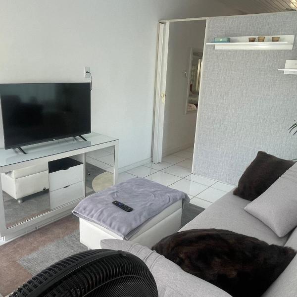 Anitápolis central -apartamento com jardim - Foto 2