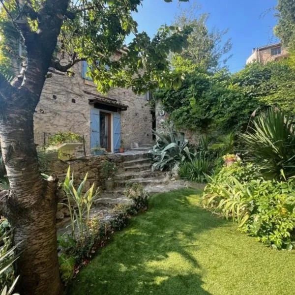 L'écrin vert: Villelongue-dʼAude şehrinde bir otel