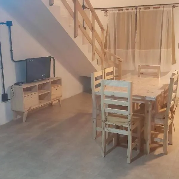 Los Almendros, viešbutis mieste Nueva Atlantis