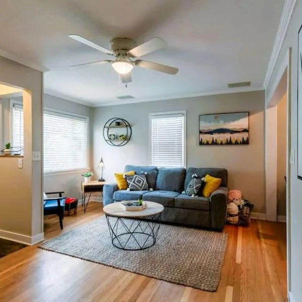 Pet-Friendly 4BR Home Fall Savings on Long Stays, hotel em Coeur d'Alene