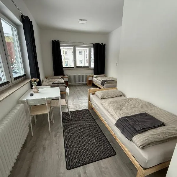 Hostel & Monteurzimmer bei KuK, hotel din Hamburg