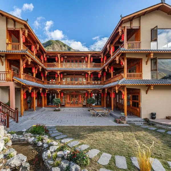 九寨沟秣马浮岚居, hotell sihtkohas Jiuzhaigou
