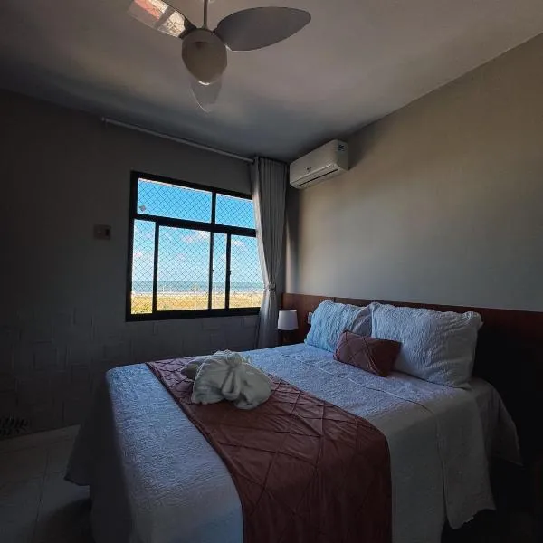 Apartamento vista mar Atalaia todos quartos climatizados, hotel in Aracaju
