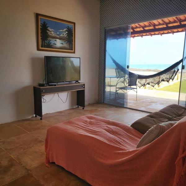 Casa Pe na Areia com Piscina e Ar em Morro Branco - Foto 2