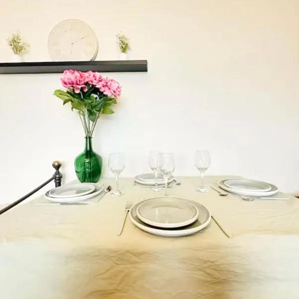 Wimbledon Area Apartment, hotel a Raynes Park