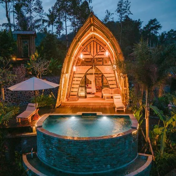 Lotus Bamboo House by Arcada Bali, hotel v destinaci Sidemen