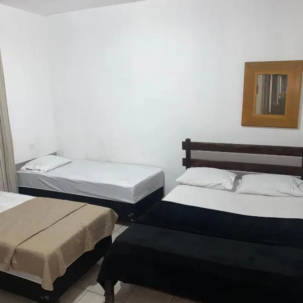 Hotel Classic, hotel in Porangatu