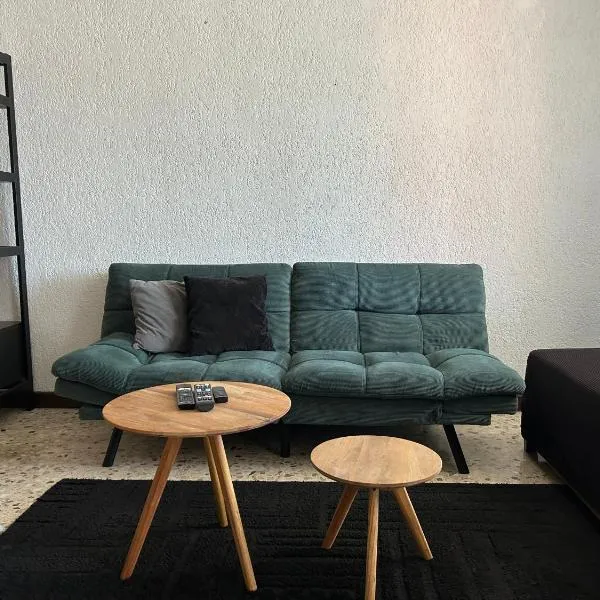 Comfortable apartment 10 min BBVA Stadium - Wi-fi Parking SmartTV & AC, hotel en Monterrey
