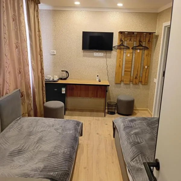 Sky 28, hotel en Almaty