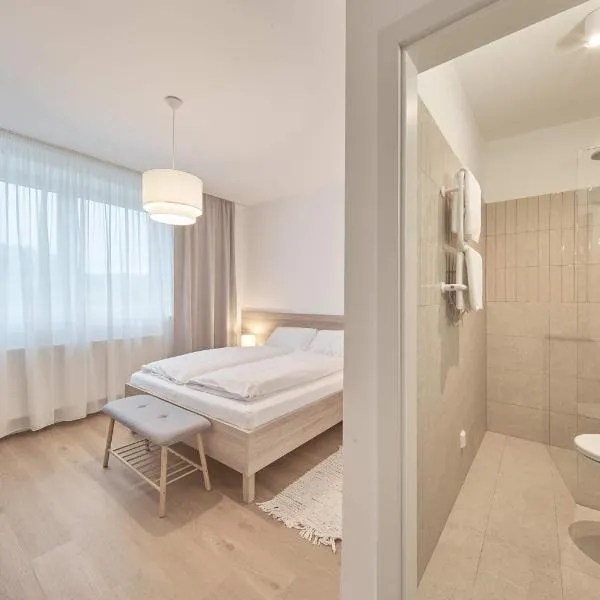 Gasthof zur Post 1559 GmbH, khách sạn ở Weitersfelden