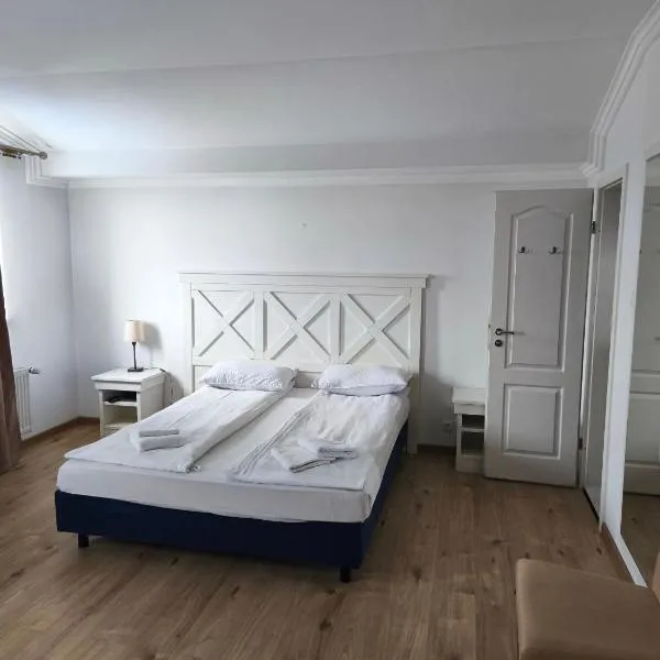 Pensiunea Venezia, hotel en Ghiroda