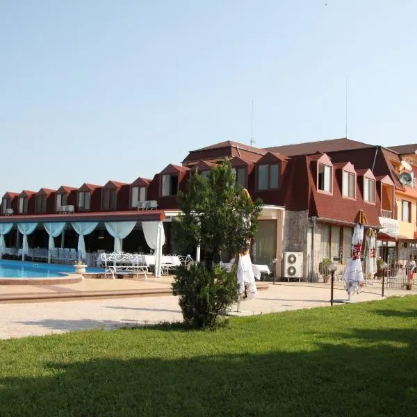 Hotel Racic Self-Check In, hotel in Voyvodinovo