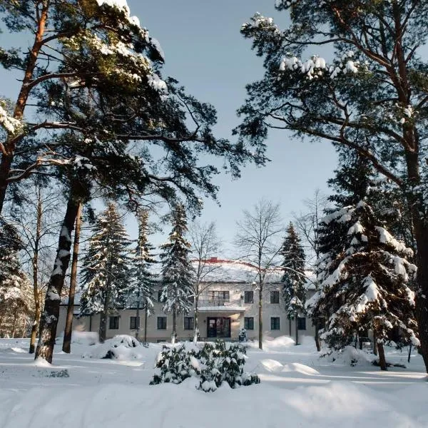 Park Rekreacyjno-Biznesowy Las Woda, מלון בוילגה