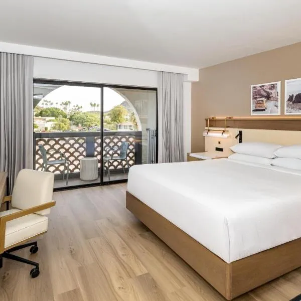 Hilton Phoenix Resort at the Peak, khách sạn ở Phoenix