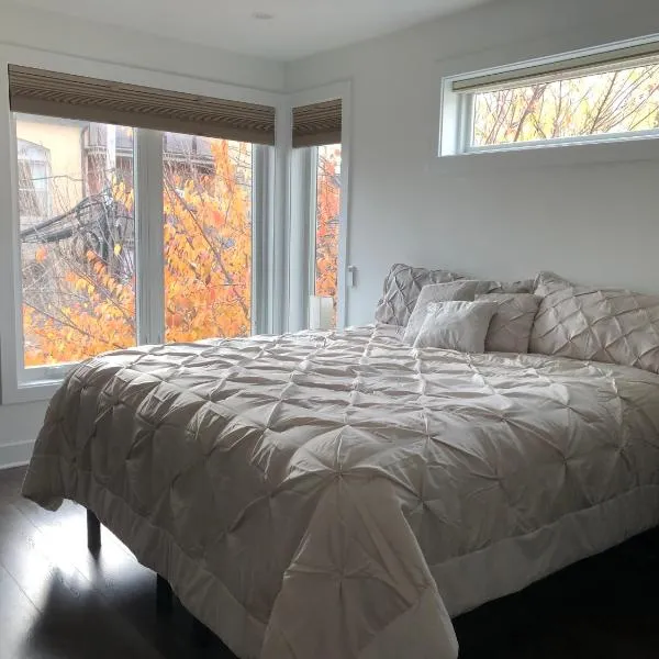 Upscale 3BR I Walk Score 99 I Metro I Free Parking, hotel a Washington