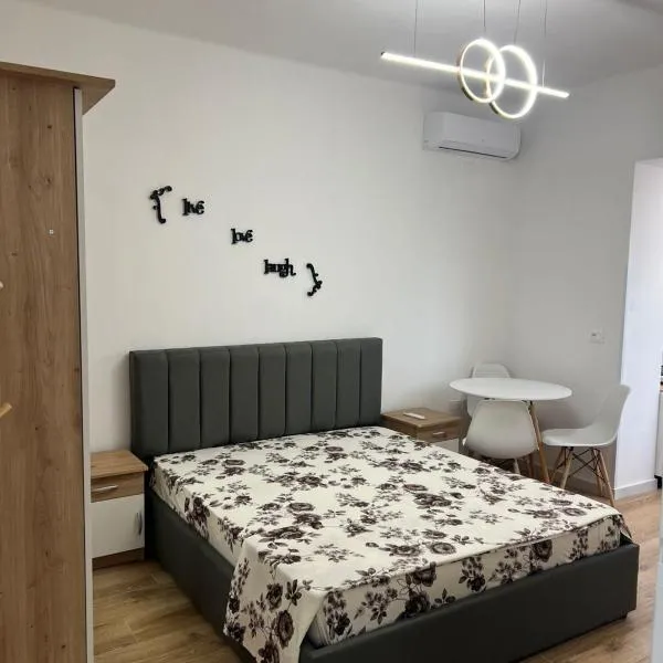 Viesnīca E&B Cosy Apartment 6 pilsētā Tirane