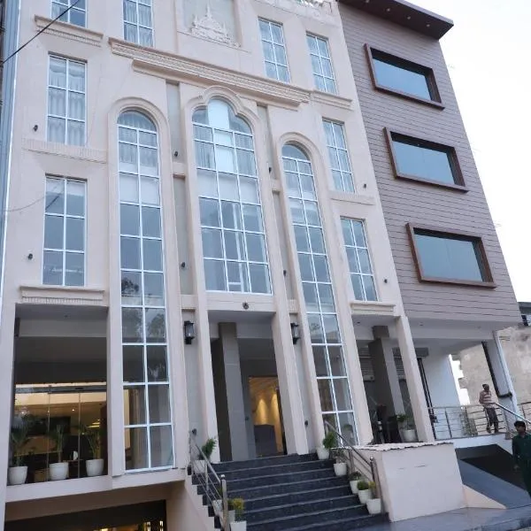 Hotel Pacific Primee, hotel v destinácii Zirakpur