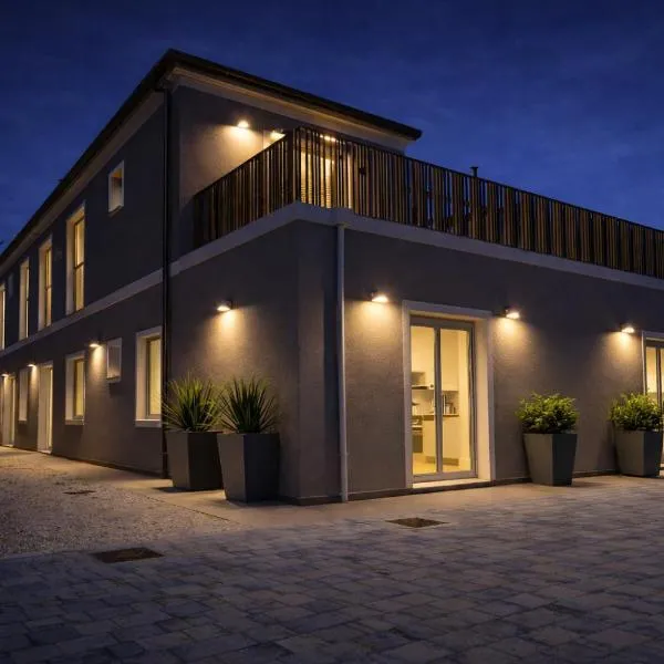 Le Onde Residence, hotel u gradu Červija