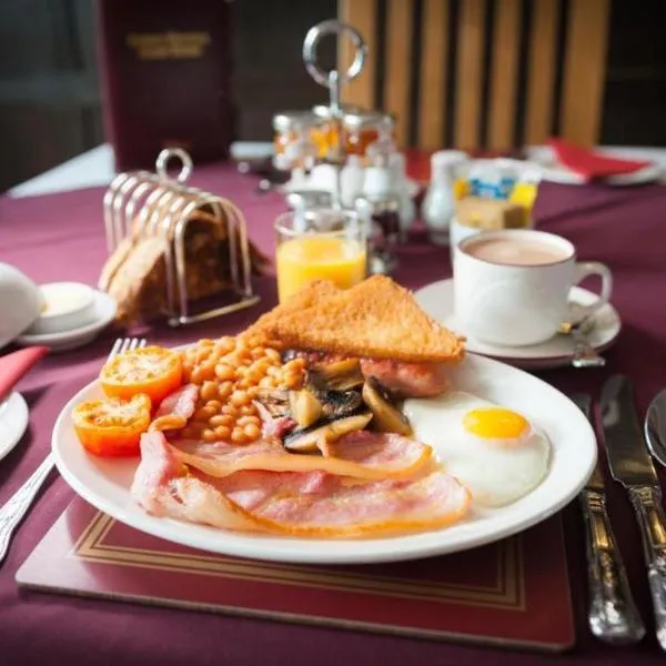 Potters Mooring Guest House، فندق في تيغنماوث