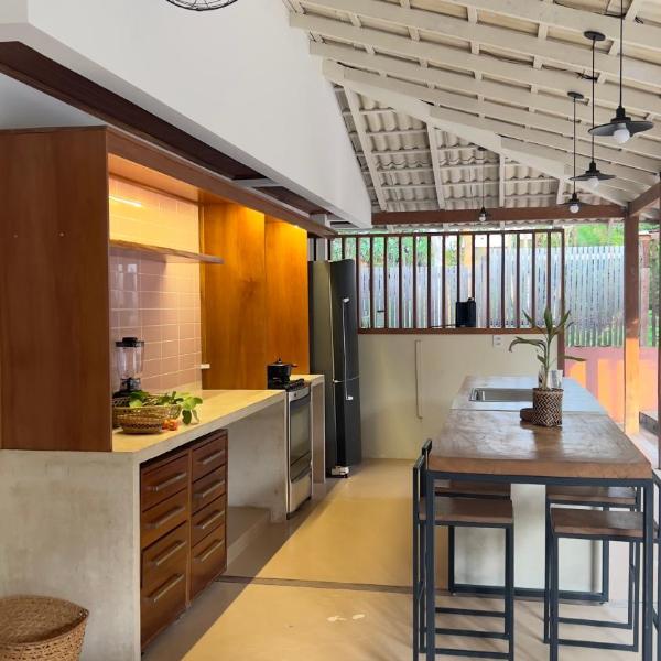 Alter e Estilo, 2 quartos amplos com Ar, 2 banheiros, cozinha completa, charme e conforto junto à Natureza e a 100 metros da praia do Lago Verde - Foto 4