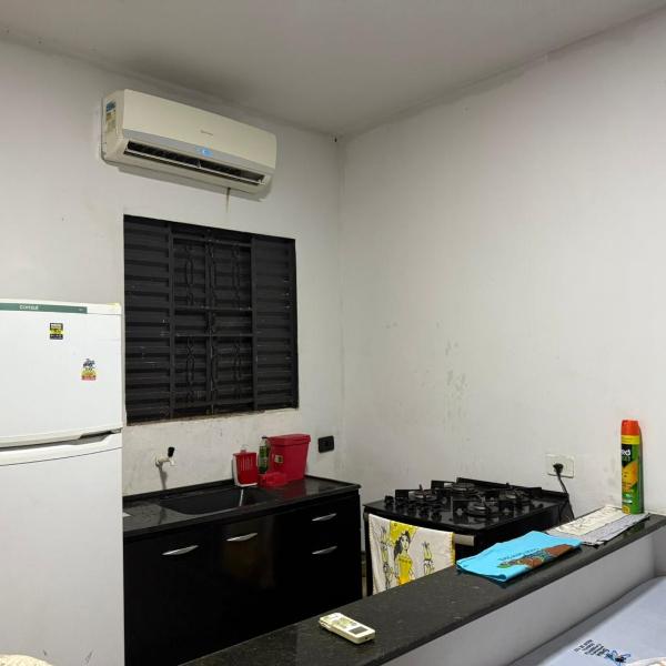 Quarto mobiliado para locação com banheiro e cozinha excelente localização a 700 m do Pantanal Shopping - Foto 4