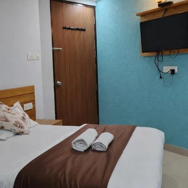 Hotel V N Ganga photo 2