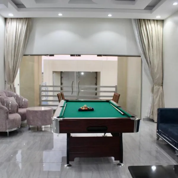 شاليه درة رأس الجنز Dorrat Ras Al Jinz Chalet: Junayz al Janūbī şehrinde bir otel