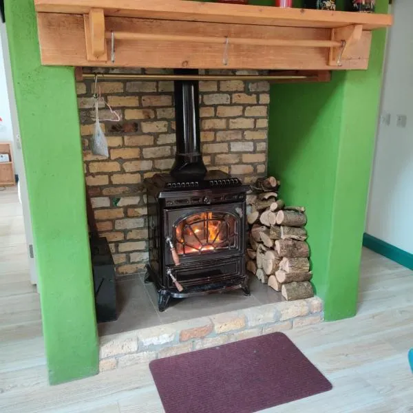 Old Restored Cottage, hotel di Athlone