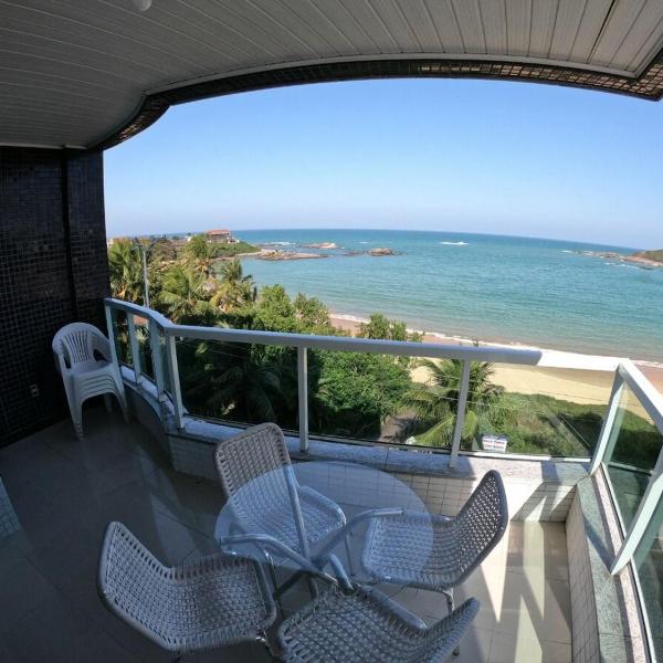 Excelente apartamento de frente para Praia de Peracanga