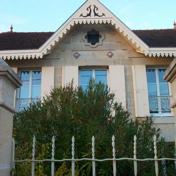 Domaine de Monein, hótel í Saint-André-de-Cubzac