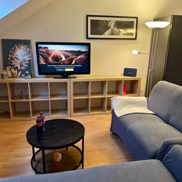 Helles Appartment, WLAN, Netflix, Nähe CHIO, hotel v destinácii Würselen