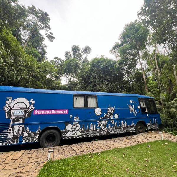Ônibus Azul - Experiência de Hospedagem em Domingos Martins - Foto 2