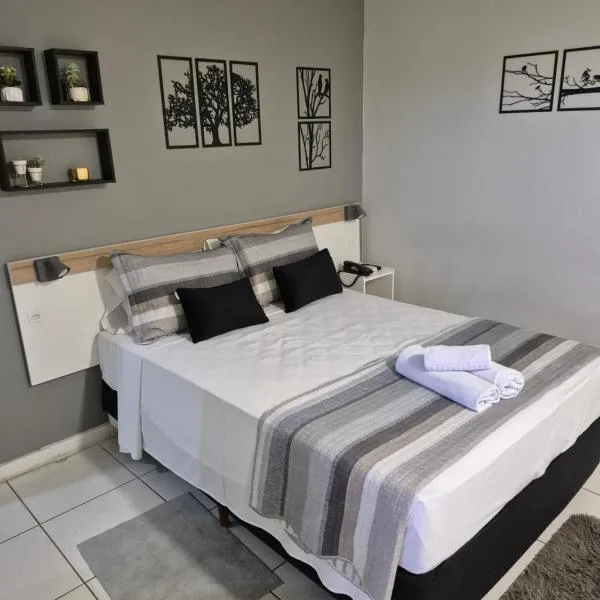 Curitiba - Loft ótima localização com piscina, отель в Куритибе