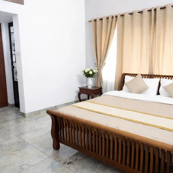 PATHIRAMANAL Service Villas โรงแรมในAlleppey