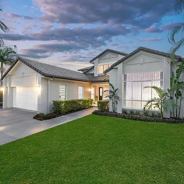 Capri Garden Stay, hotel in Gold Coast