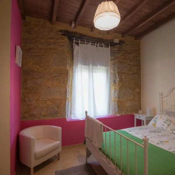 Casa Rural La Rana, hotell i La Bastida