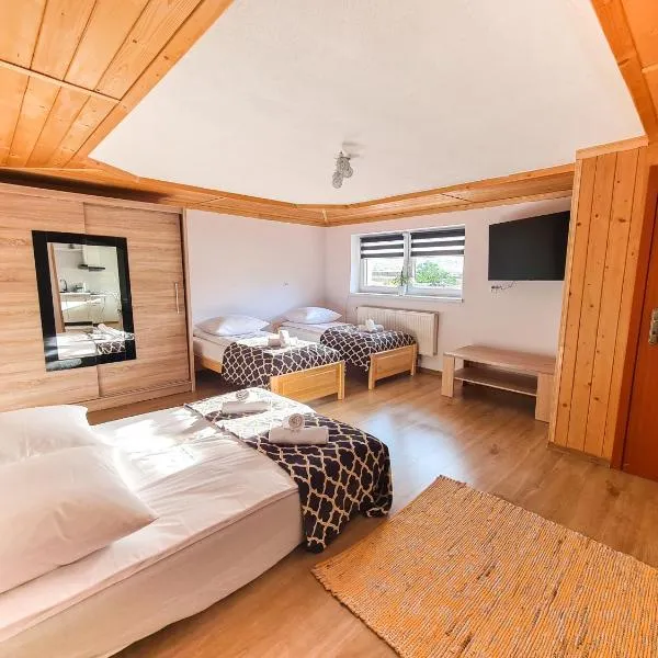 Apartament Za Potokiem, hotel en Groń
