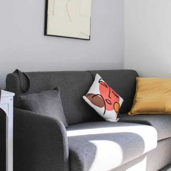 Charming T1 at the gates of Paris, hotel v destinaci Asnières-sur-Seine