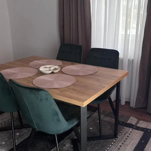 Holiday House M&M Kupres, hotel u Kupresu