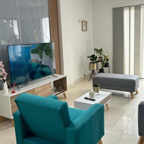 Apartamento moderno con Balcón y Hamaca 3BR Los Patios, hotel a Los Patios