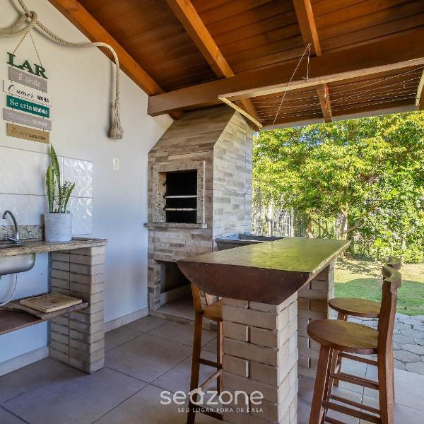 Casa c/ Churrasq. a 700m da Praia JSE0382