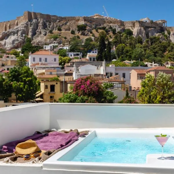 Esse Athens, hotel v Aténach