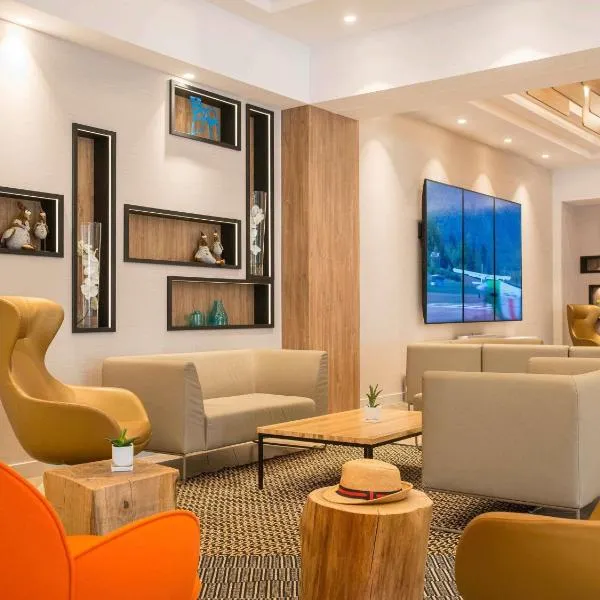 Novotel Nice Arenas Aeroport, hotel en Niza