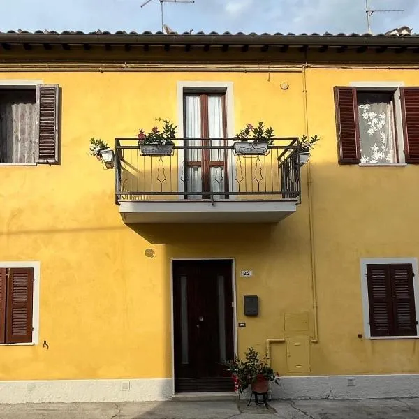 B&b DALLA FE, hotel Fermignanóban