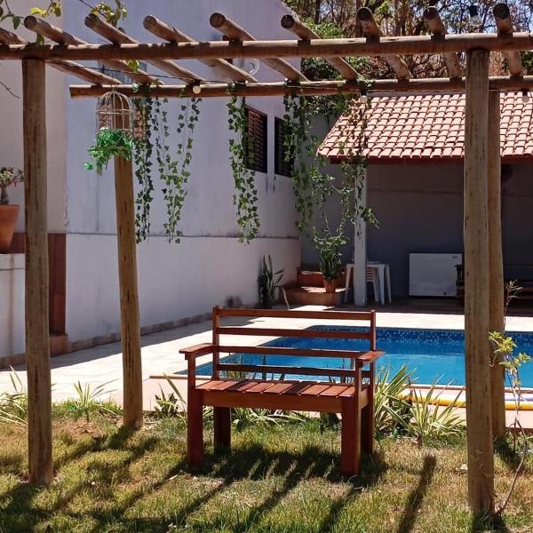 Casa aconchegante com 03 quartos